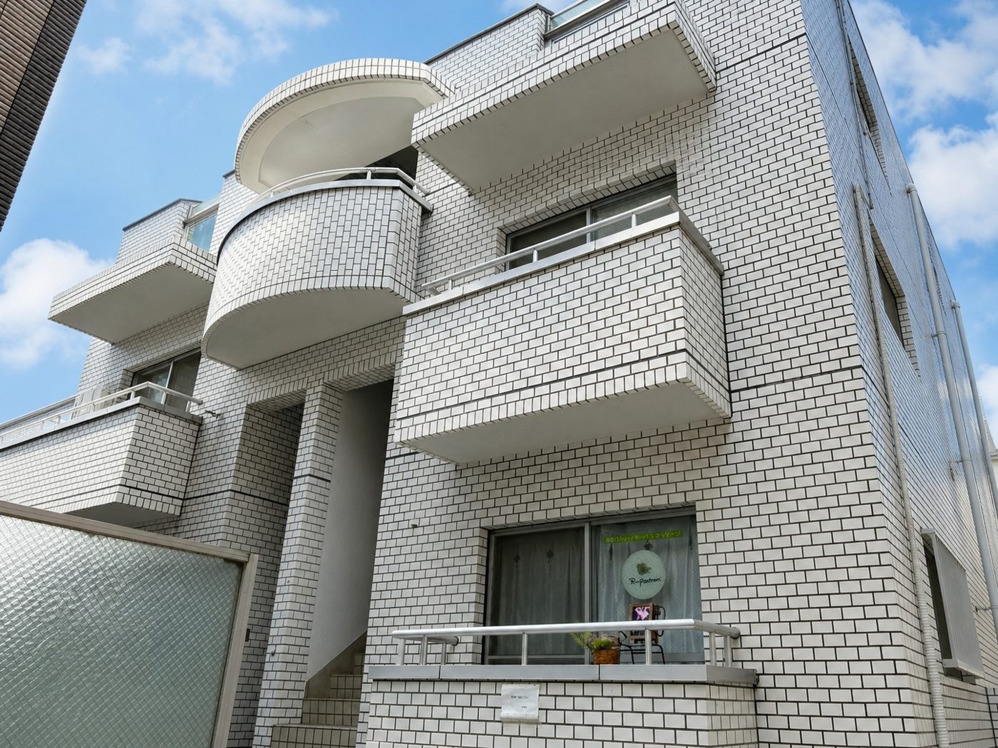 外観(自由が丘店)